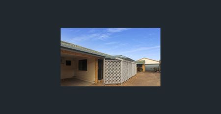 Affordable Unit with courtyard - $400pw with $420pw eff 21/12/2025 - Photo 5