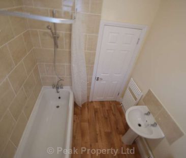 Burdett Avenue, Westcliff On Sea - Photo 6