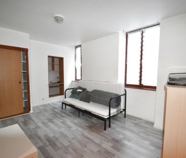 Location Appartement 1 pièce 23m² GANNAT 03800 - Photo 1
