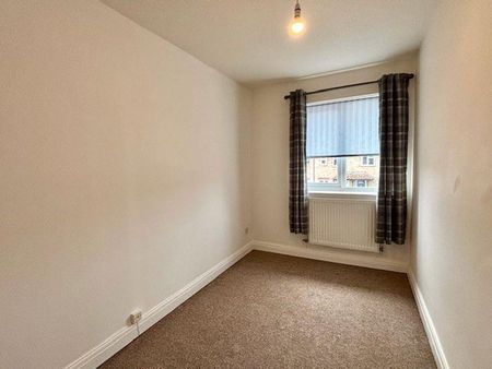 2 bedroom semi-detached house to rent - Photo 2