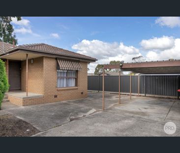 8/1203 Warrenheip Street, Buninyong, Vic 3357 - Photo 3