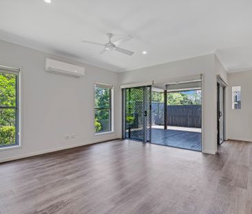 Modern 3 Bedroom Home in Peaceful Palmwoods Location - Photo 4