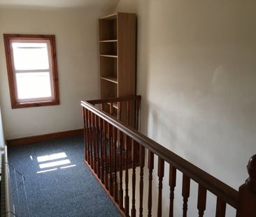 1 Bed Flat, Manley Rd, M16 - Photo 2