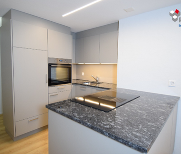 Charmante 1.5-Zimmer-Altbauwohnung mit Balkon in der Burgdorfer Alt... - Photo 3
