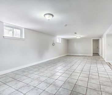 For Lease - 1 Napier Street, Barrie, Ontario - Photo 6