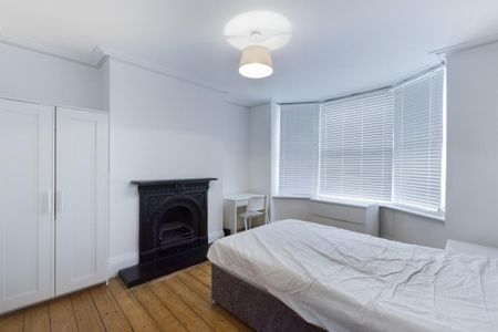 4 bedroom house to rent - Photo 4