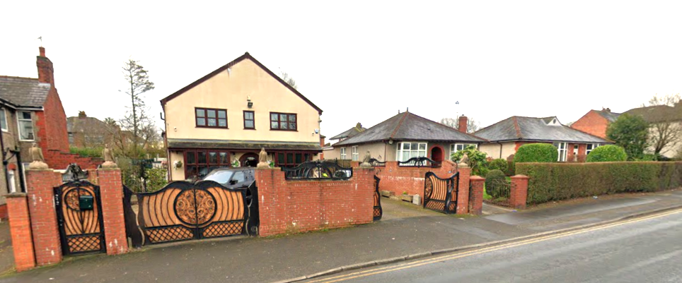 5 bedroom detached house to rent - Photo 1
