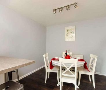 Caistor Road, Clapham South, SW12 - Photo 4