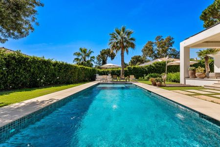 Luxury Villa for rent in Los Monteros, Marbella, Andalusia - Photo 4