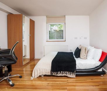 3 bedroom flat share to rent - Photo 3