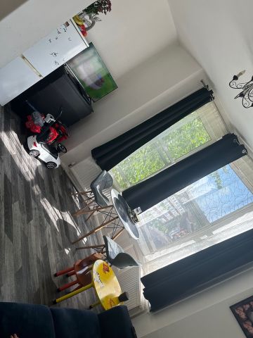 3 Bed Flat, Ash Villa, LU1 - Photo 5