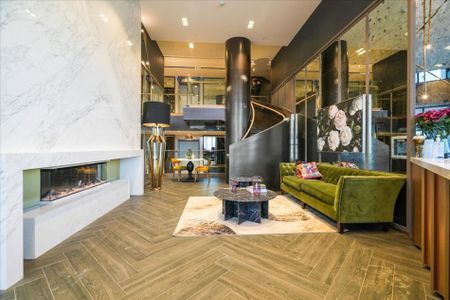 For Lease - 395 Dundas Street Unit# 713, Oakville, Ontario - Photo 2