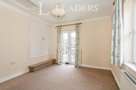 2 bedroom end of terrace house to rent - Photo 5
