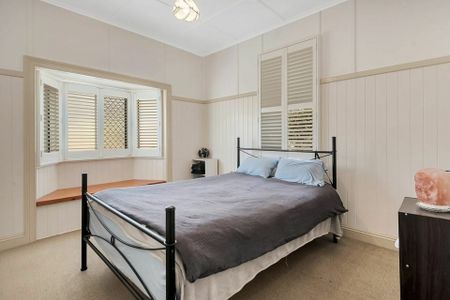 19 Weetwood Street, Newtown - Photo 3