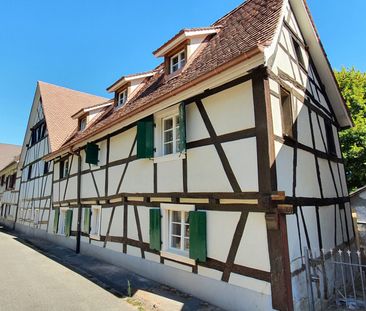 "Renoviertes, charmantes Riegel-Reihen-Einfamilienhaus im Herzen von Allschwil" - Photo 5