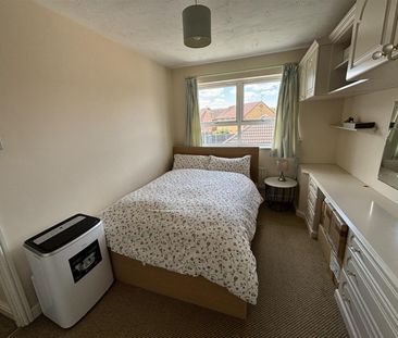 Holdenby Close, Market Harborough - Photo 2
