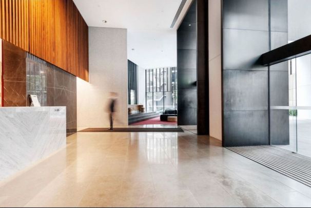 Gorgeous Studio Apartment - Photo 1