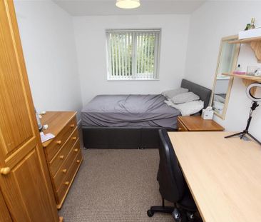 6 bedroom house to rent - Photo 6