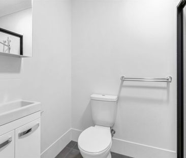 NEAR NEW DARRA STUDIOS - Photo 6