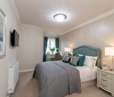 Beck Lodge, Park Gate, Southampton - Photo 4