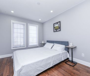 For Lease - 32 Lockheed Crescent, Brampton, Ontario - Photo 1