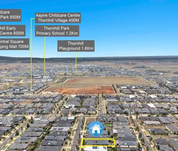 East-Facing Residence Combining Modern Comfort, Seamless Convenienc... - Photo 6