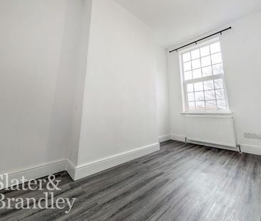 4 bedroom detached house to rent - Photo 1