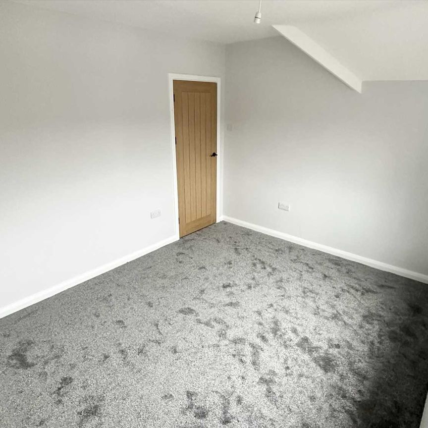 Hilton Crescent, Nottingham - Photo 1