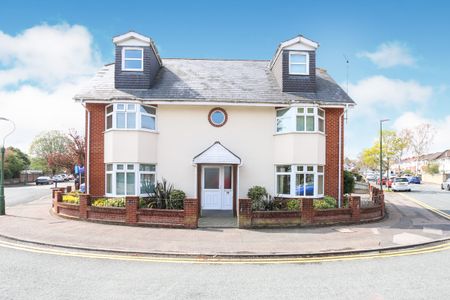 1 bedroom apartment to rent Priory View Road, Bournemouth, BH9 - Photo 5