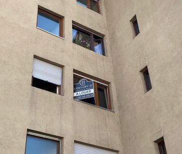 Location Appartement 2 pièces 45m² ST AVOLD 57500 - Photo 4