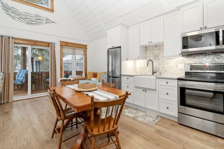 For Lease - 30 29th Street, Wasaga Beach, Ontario - Photo 4