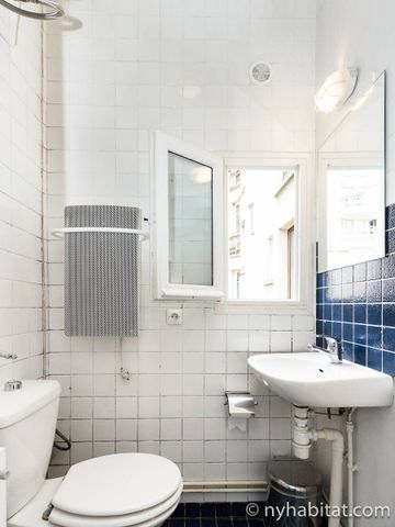 Logement à Paris, Location meublée - Studio T1 - Place de la République, Canal Saint Martin - Gare du Nord - Gare de l'Est (PA-1311) - Photo 4