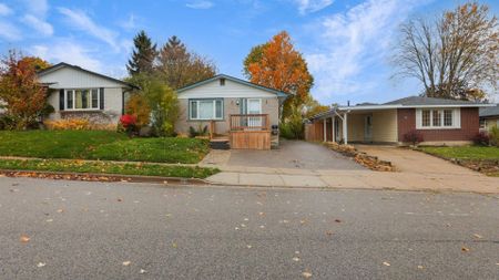 For Lease - 55 Silver Aspen Crescent Unit# #UPPER, Kitchener, Ontario - Photo 2