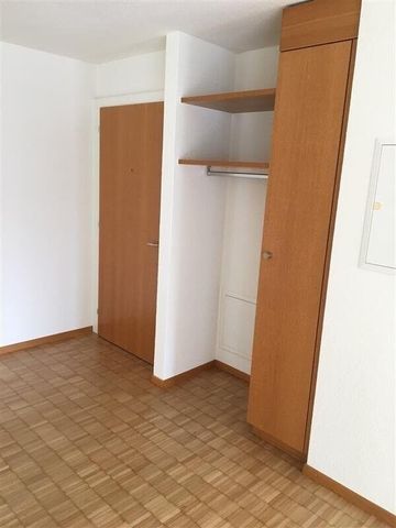 Beautiful 2.5-room apartment for rent in Chur! - Foto 2
