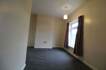 96 School Street, Church Gresley, Swadlincote, Derbyshire DE11 9QZ - Photo 2