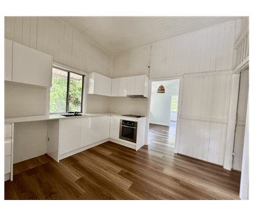 Charming Family Home in Convenient Moorooka Location - Photo 4