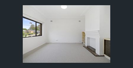 INSPECT SATURDAY OCTOBER 17 AT 11.40AM – REGISTER NOW - Photo 2