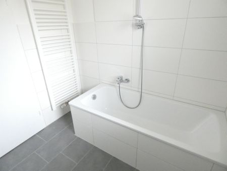 *** Altbaufans aufgepasst! Großzügige 2-Zi-Wohnung mit toller Wohnküche im historischen Simsonblock *** - Photo 5