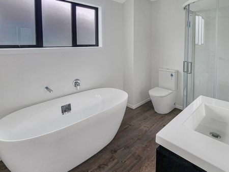 New in Wainui - Photo 2