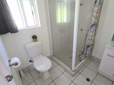 7 Triton Lodge/4 Triton Crescent, Port Douglas QLD - Photo 5