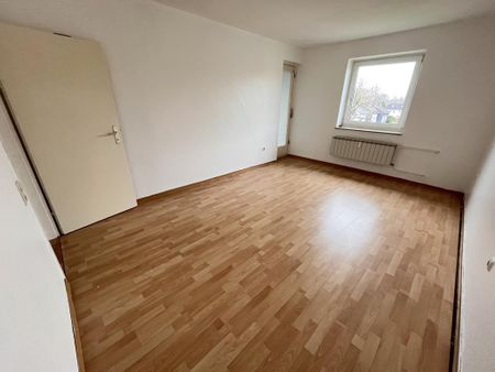 Geräumige 3 Zimmer | Wintergarten - Wohnung in Castrop-Rauxel - Photo 2
