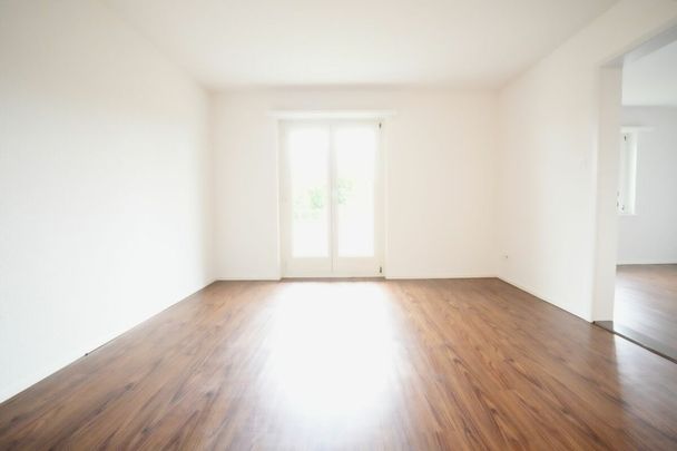 moderne 4-Zimmerwohnung an ruhiger Lage in Frauenfeld - Photo 1