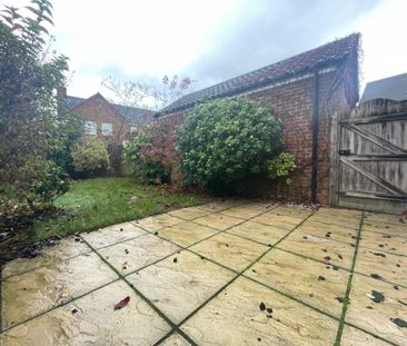 3 bedroom semi-detached to rent Woodpecker Lane, Norwich - Photo 6