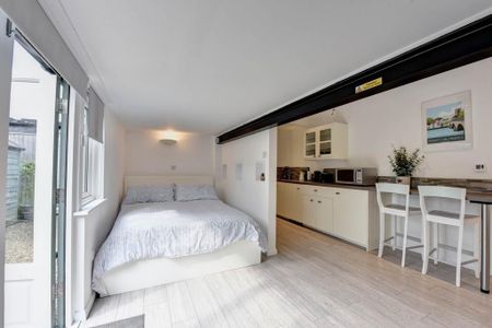 Studio to rent - Photo 4