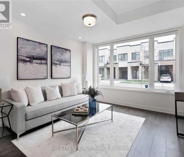 For Lease - 3186 Mintwood Circle, Oakville, Ontario - Photo 3