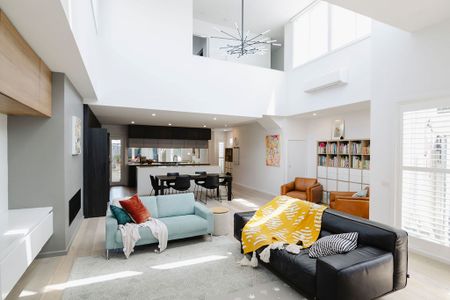 31 Clifton Avenue, Clifton Hill VIC 3068 - House For Rent | Domain - Photo 2