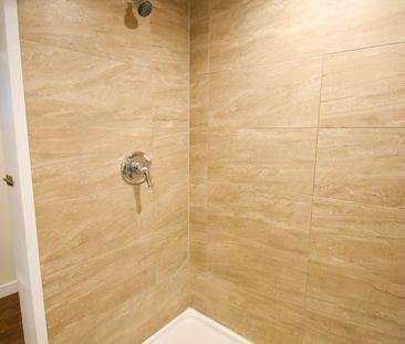 For Lease - 205 Innisfil Street Unit# B, Barrie, Ontario - Photo 6