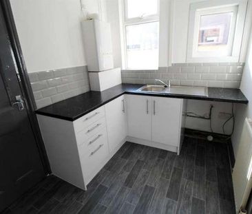 Linden Grove, Middlesbrough, TS5 - Photo 3