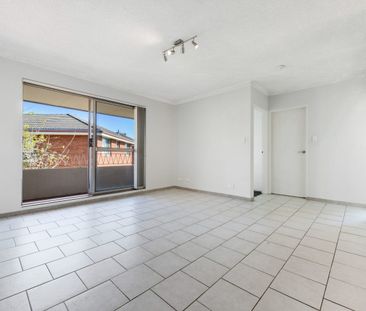 Carefree Lifestyle - Photo 1