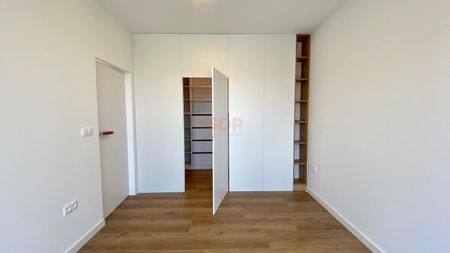 Piętro domu szeregowego z 2 tarasami - Photo 2